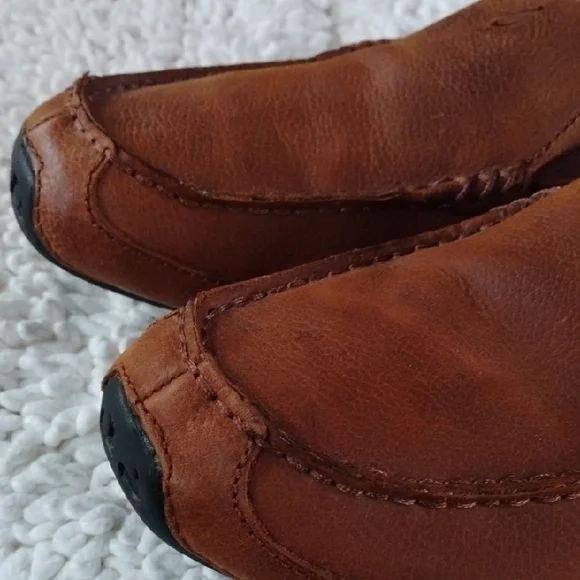 🚨B2G1 OLUKAI Brown Loafers